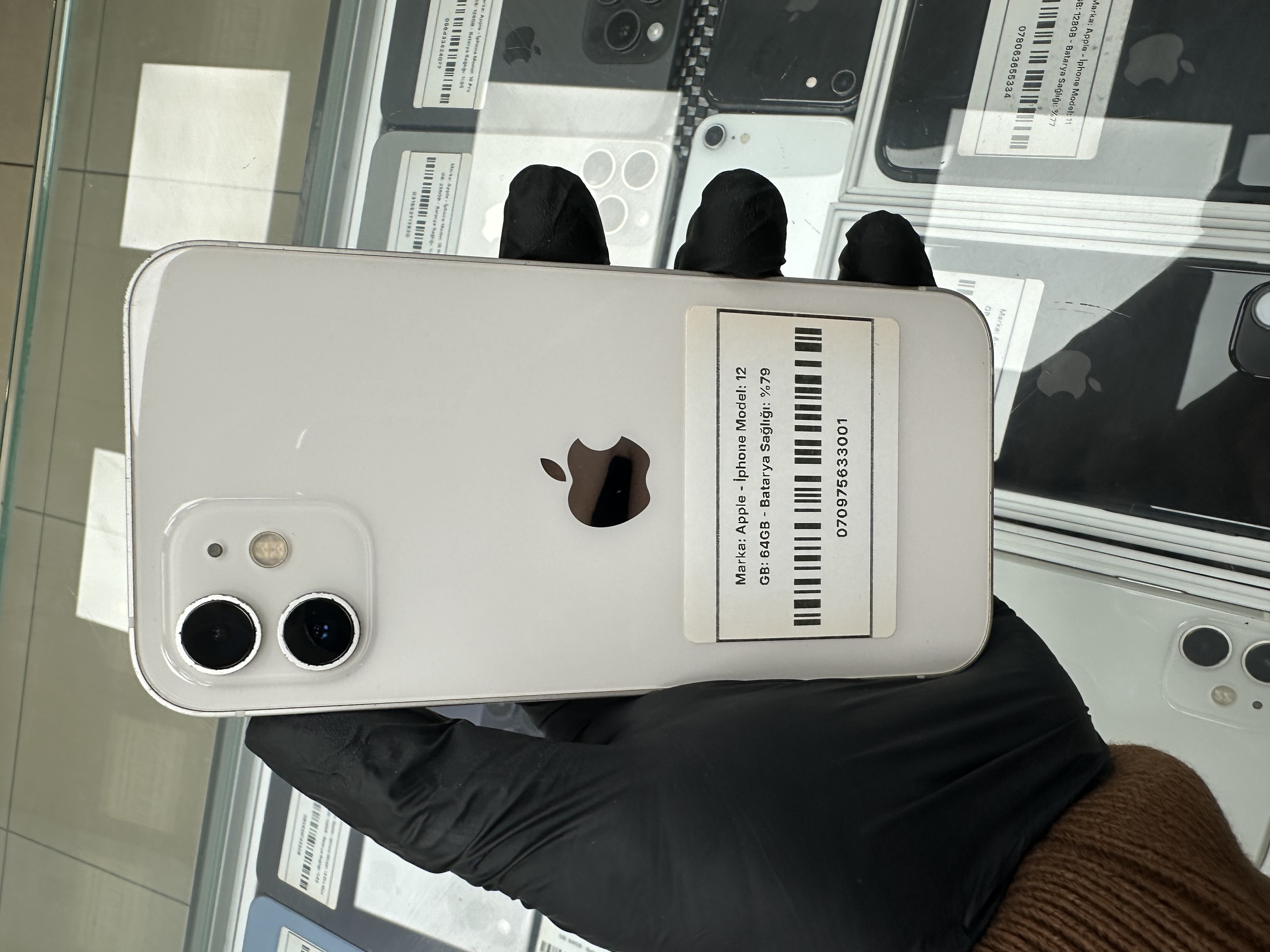 Apple - İphone 12 64GB