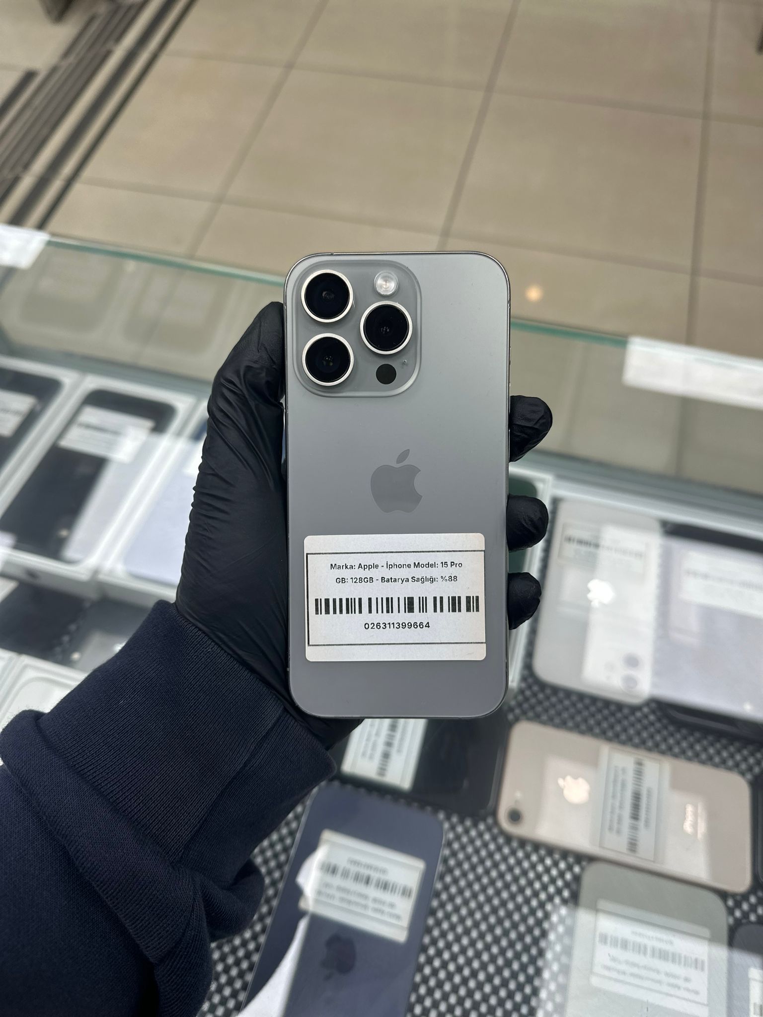 Apple - İphone 15 Pro 128GB