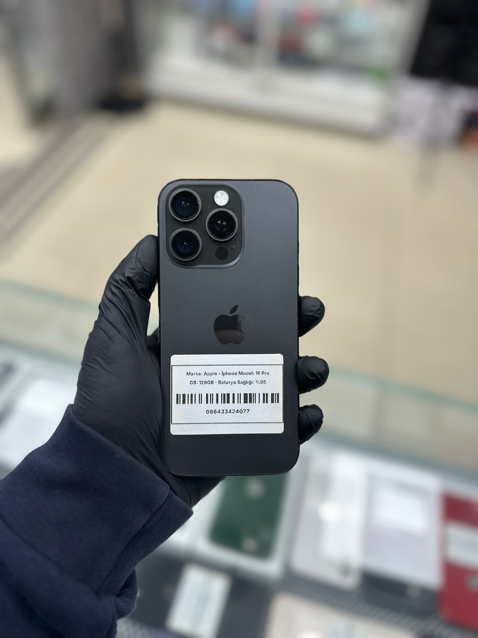 Apple - İphone 16 Pro 128GB